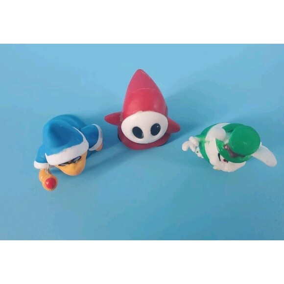 Super Mario Bros Shy Guy, Kamek. Topper Mini Fugures Appx 1" Nintendo - Picture 2 of 5